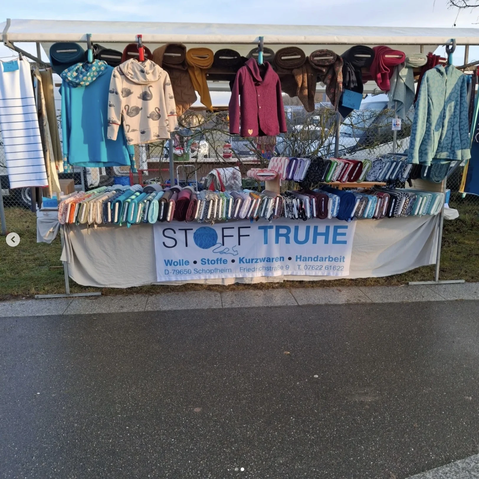 Stofftruhe - Stand